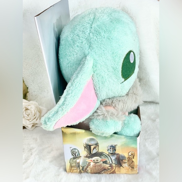 New with tag STAR WARS THE MANDALORIAN by Mattel HUG ‘N NUZZLE GROGU PLUSH - Picture 6 of 6